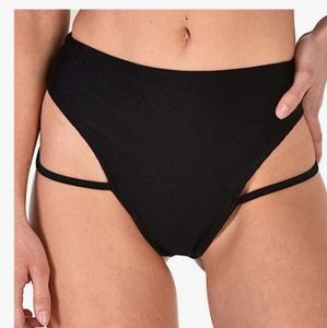 NWT iHeartRaves Strappy Black Bottoms